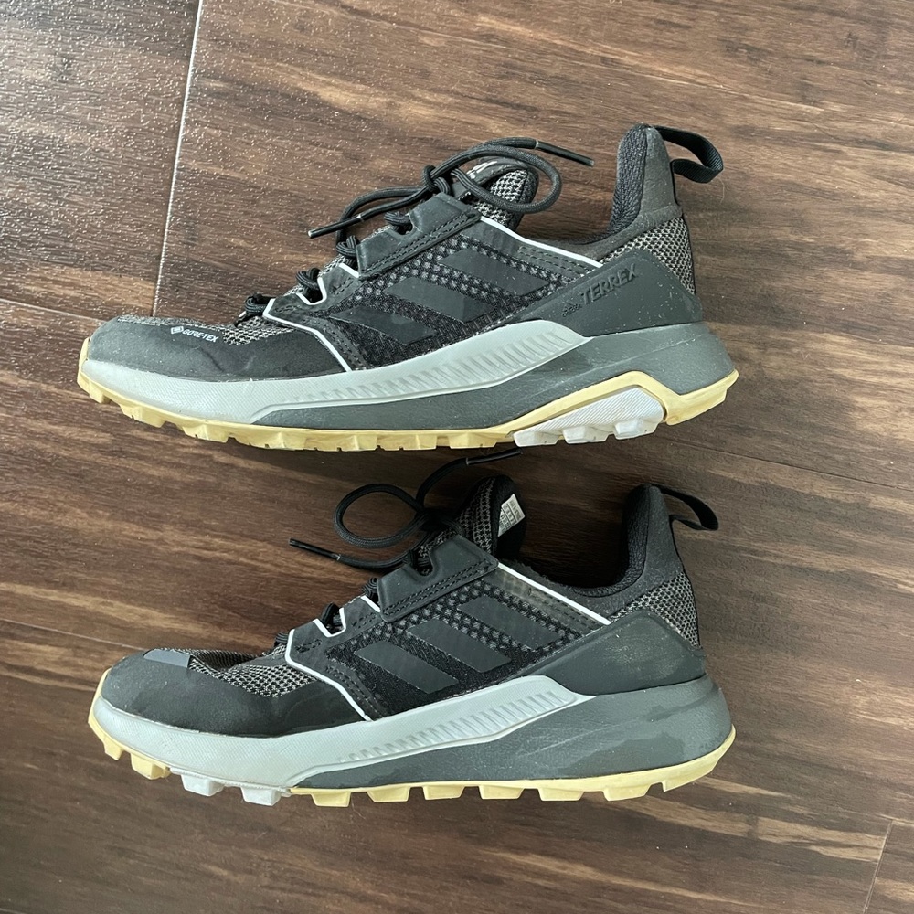 Adidas Terrex Trailmaker Gore-Tex Hiking Shoes size 6 Women’s